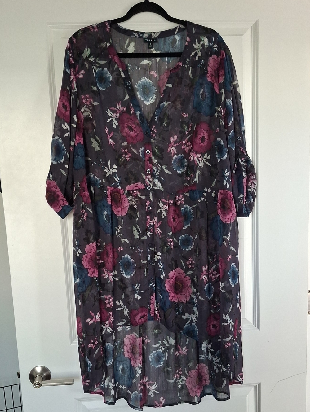Torrid Gray Floral Sheer Button-Front Tunic with Pink & Blue Blooms